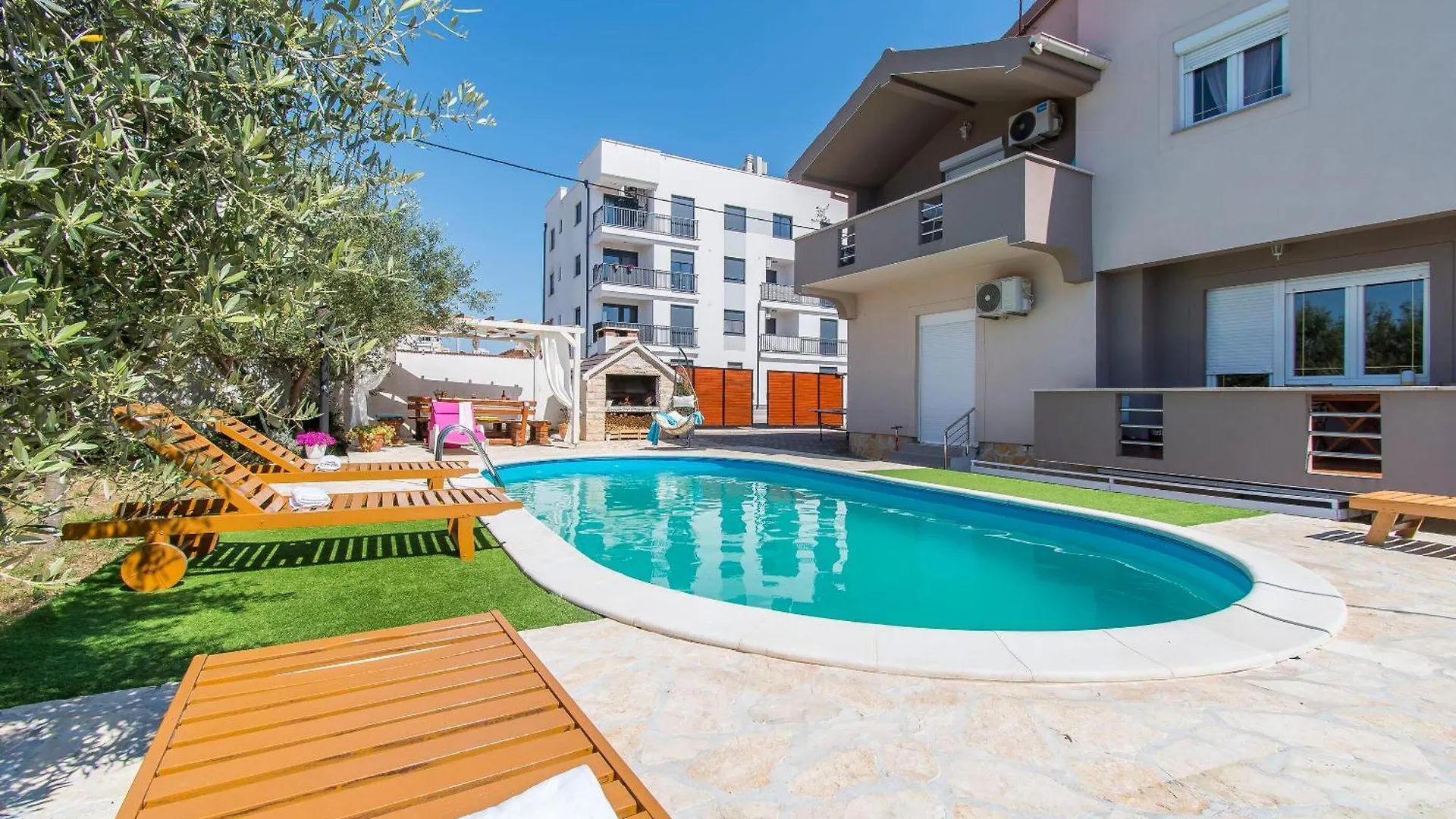 Apartment Chiara Zadar 0*,  Croatia